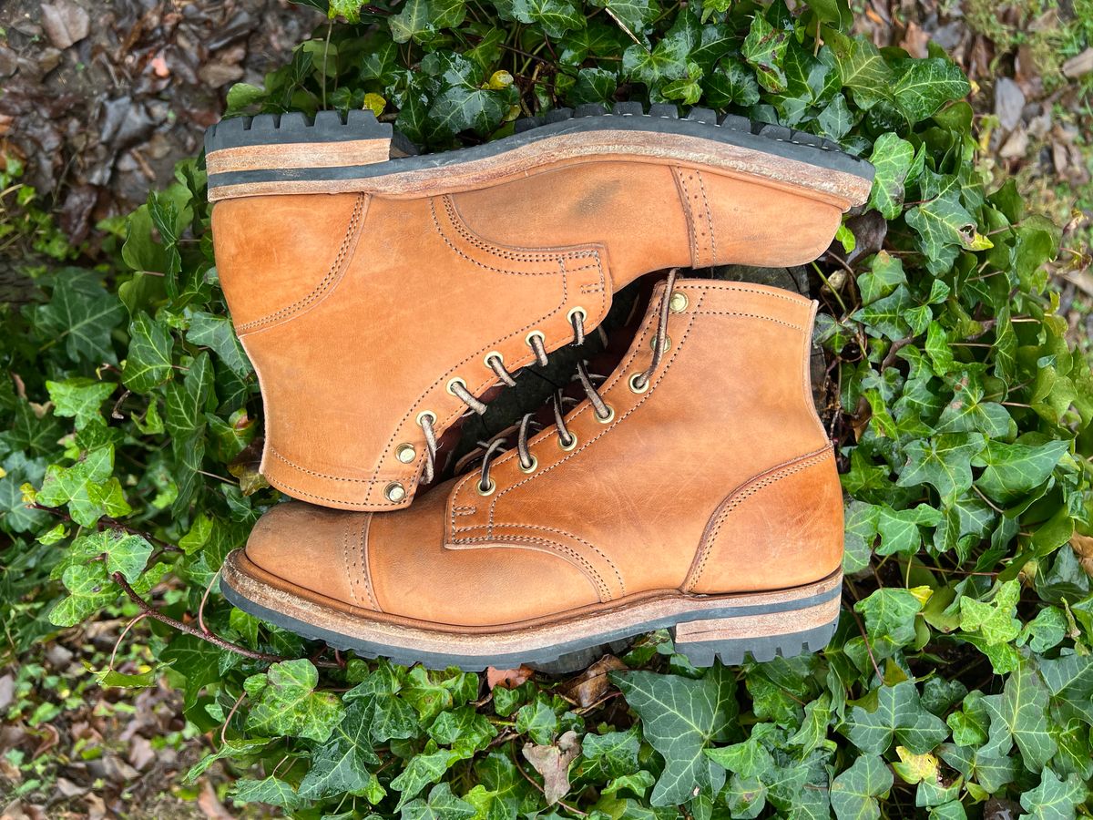 Photo by DalesLeatherworks on December 2, 2023 of the Truman Service Boot in Natural Horse Rump.