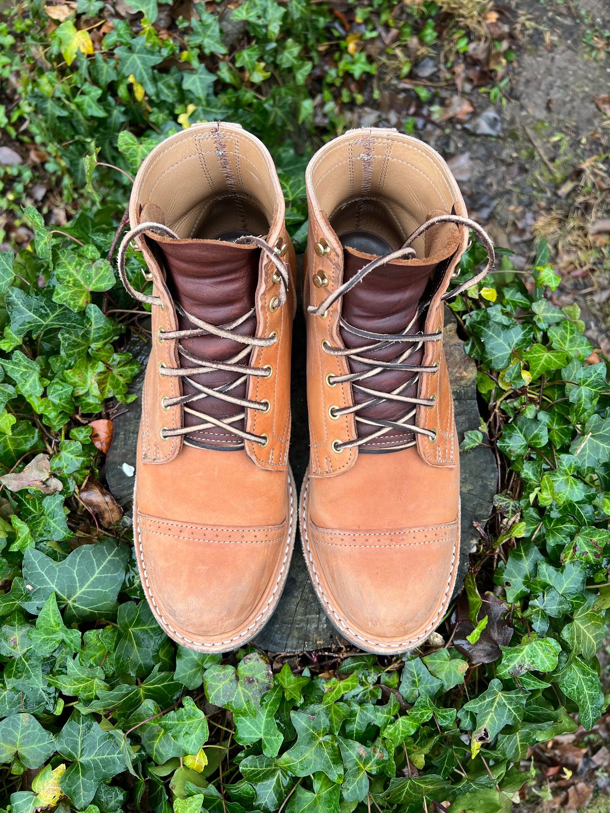 Photo by DalesLeatherworks on December 2, 2023 of the Truman Service Boot in Natural Horse Rump.