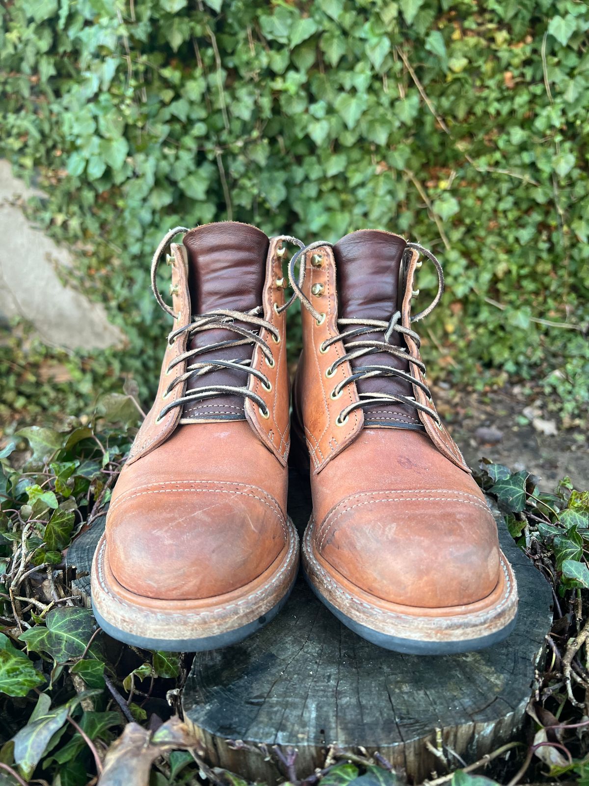 Photo by DalesLeatherworks on March 3, 2024 of the Truman Service Boot in Natural Horse Rump.