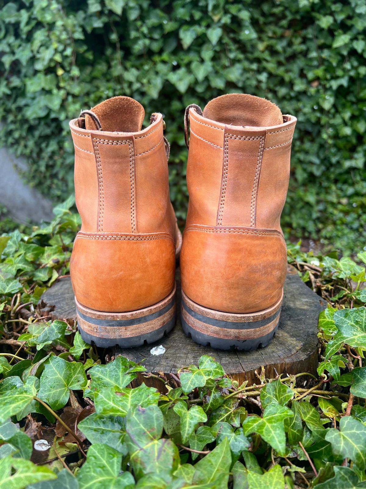 Photo by DalesLeatherworks on April 4, 2024 of the Truman Service Boot in Natural Horse Rump.