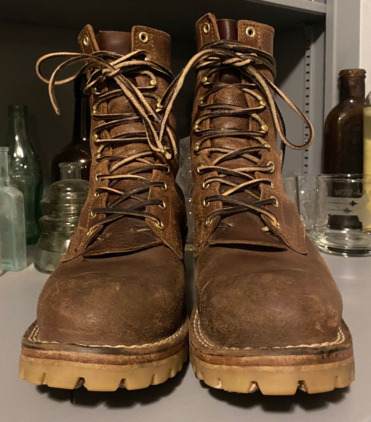 Photo by CJBennett411 on January 3, 2024 of the Nicks Unknown Model in Horween Brown Waxed Flesh.
