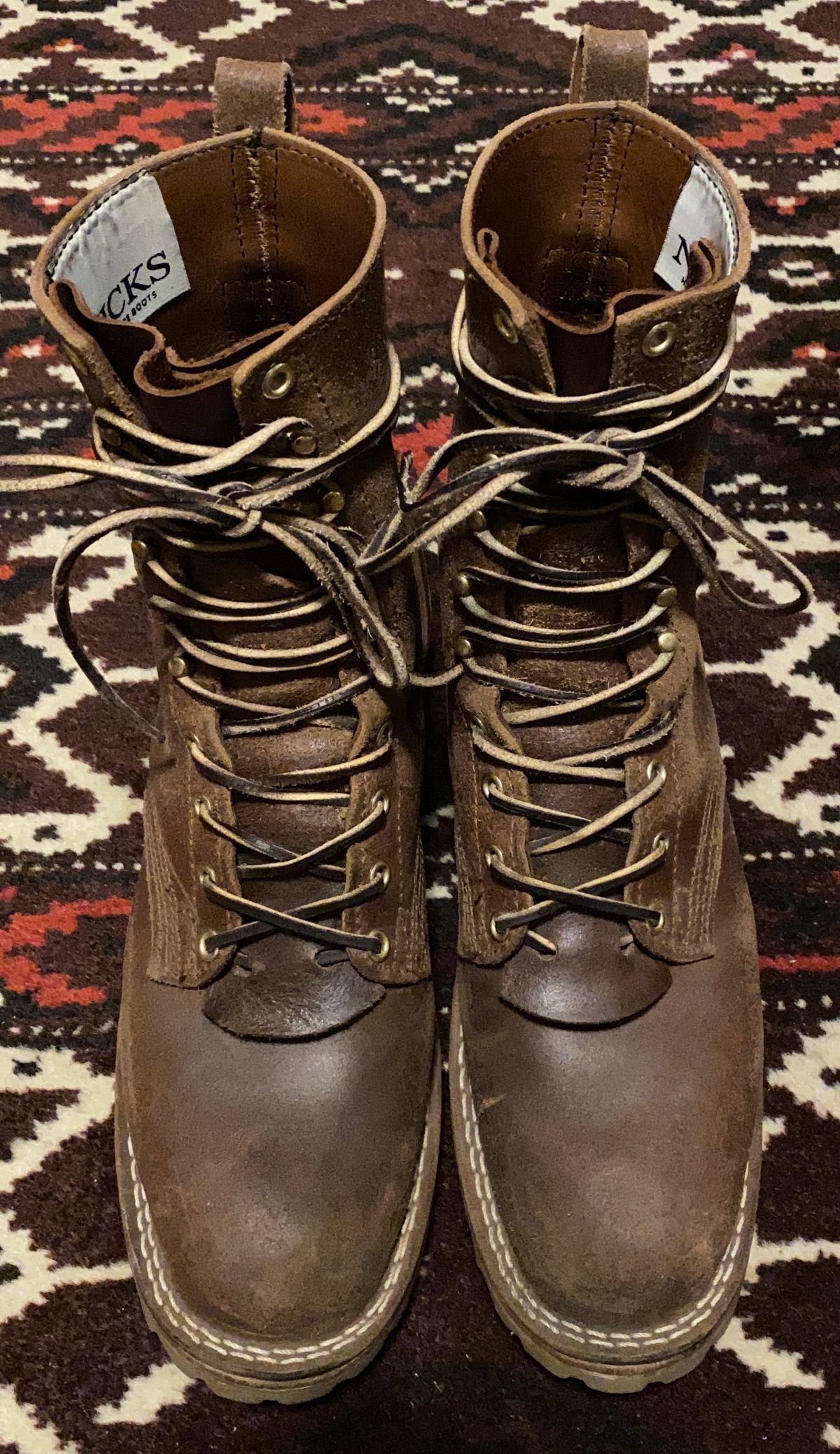 Photo by CJBennett411 on January 3, 2024 of the Nicks Unknown Model in Horween Brown Waxed Flesh.