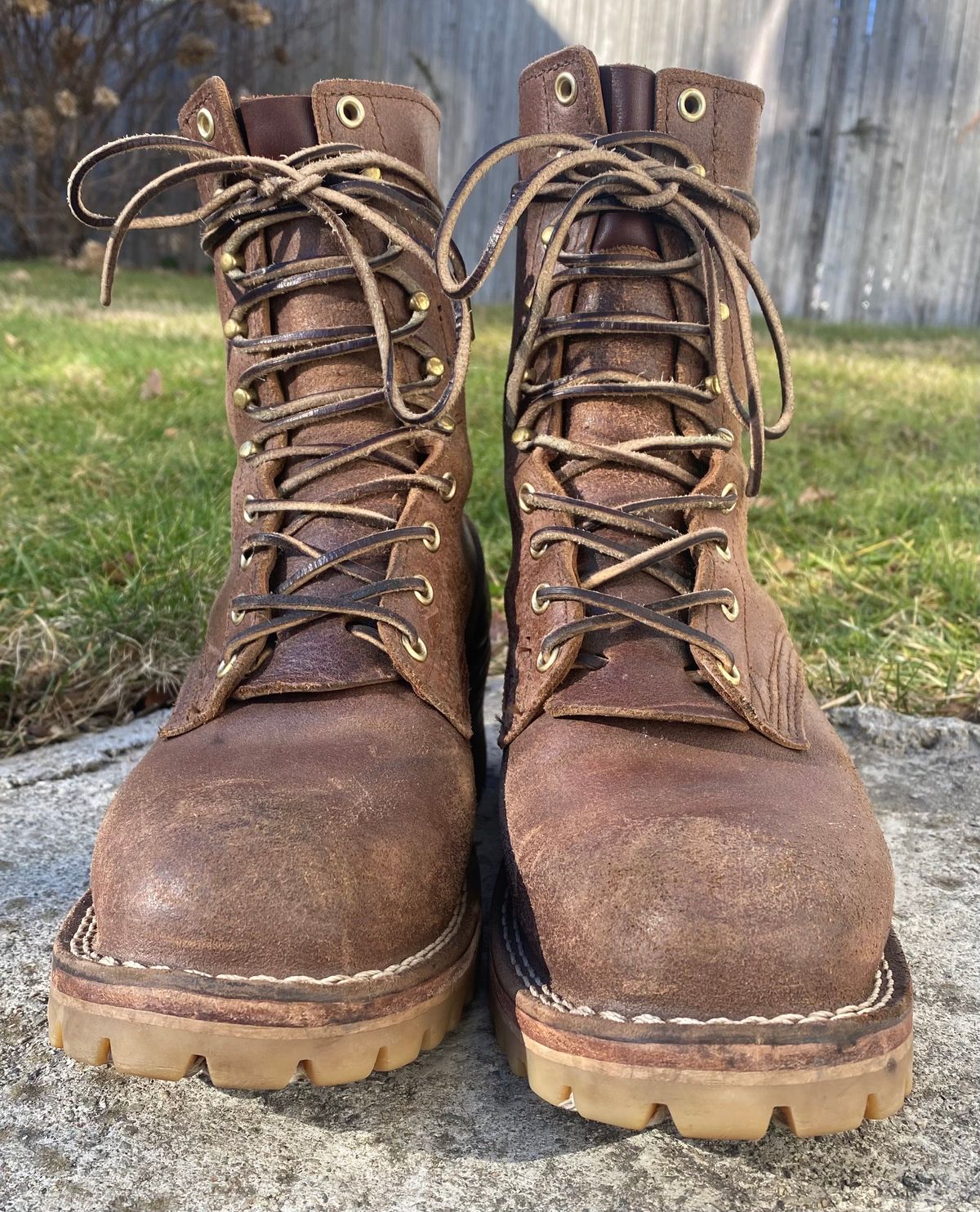 Photo by CJBennett411 on February 3, 2024 of the Nicks Unknown Model in Horween Brown Waxed Flesh.