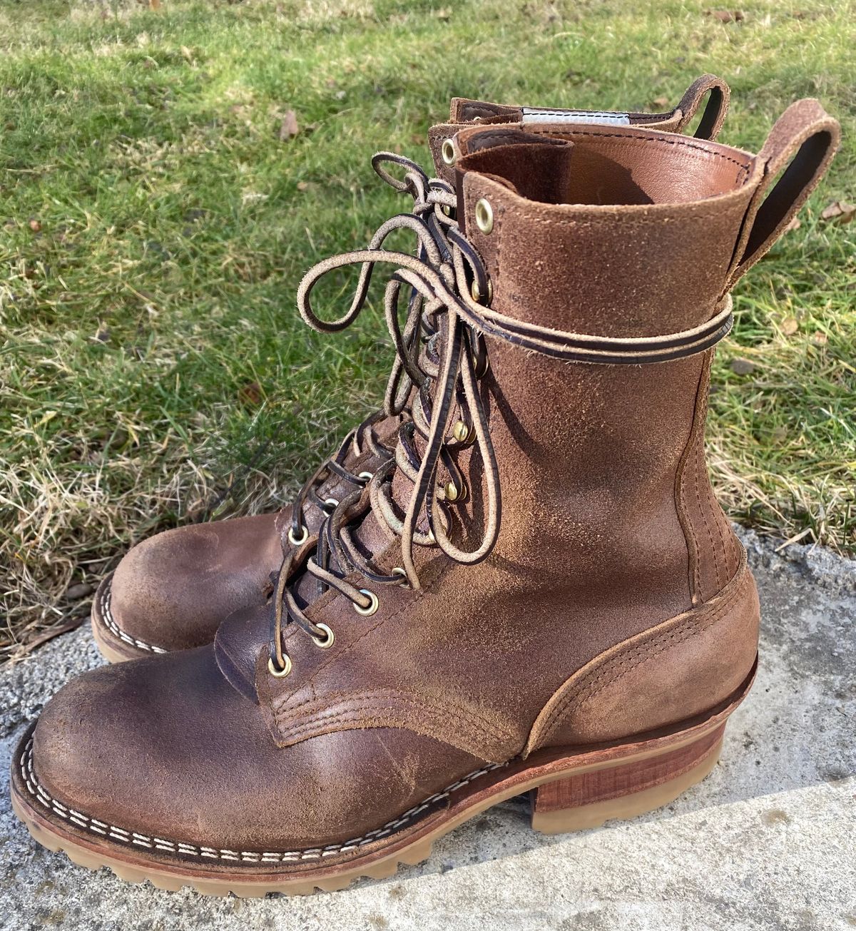 Photo by CJBennett411 on February 3, 2024 of the Nicks Unknown Model in Horween Brown Waxed Flesh.