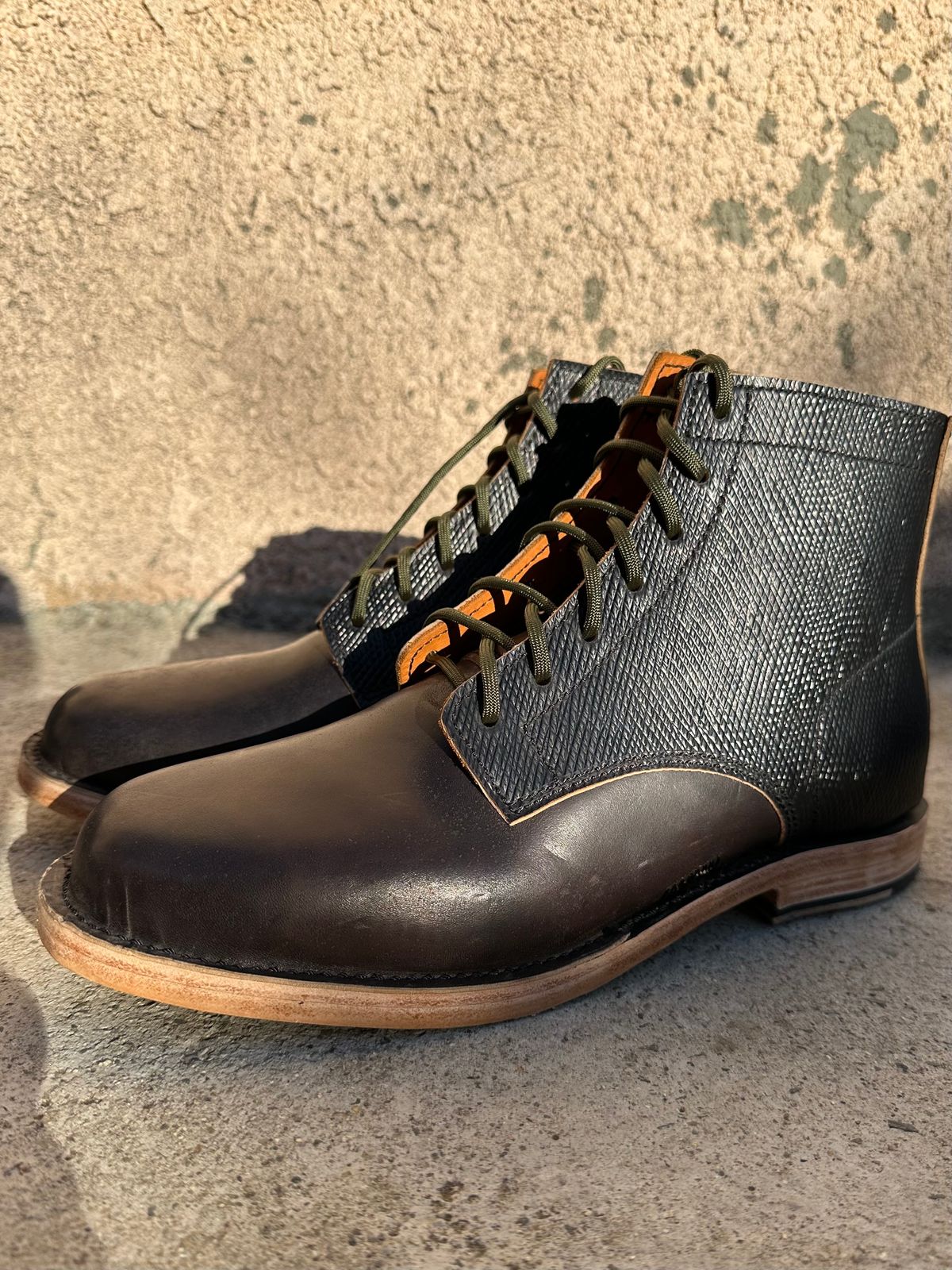 Photo by Da_Desired on November 1, 2024 of the Self-Made Service Boot in Metta Catharina Shell Cordovan.