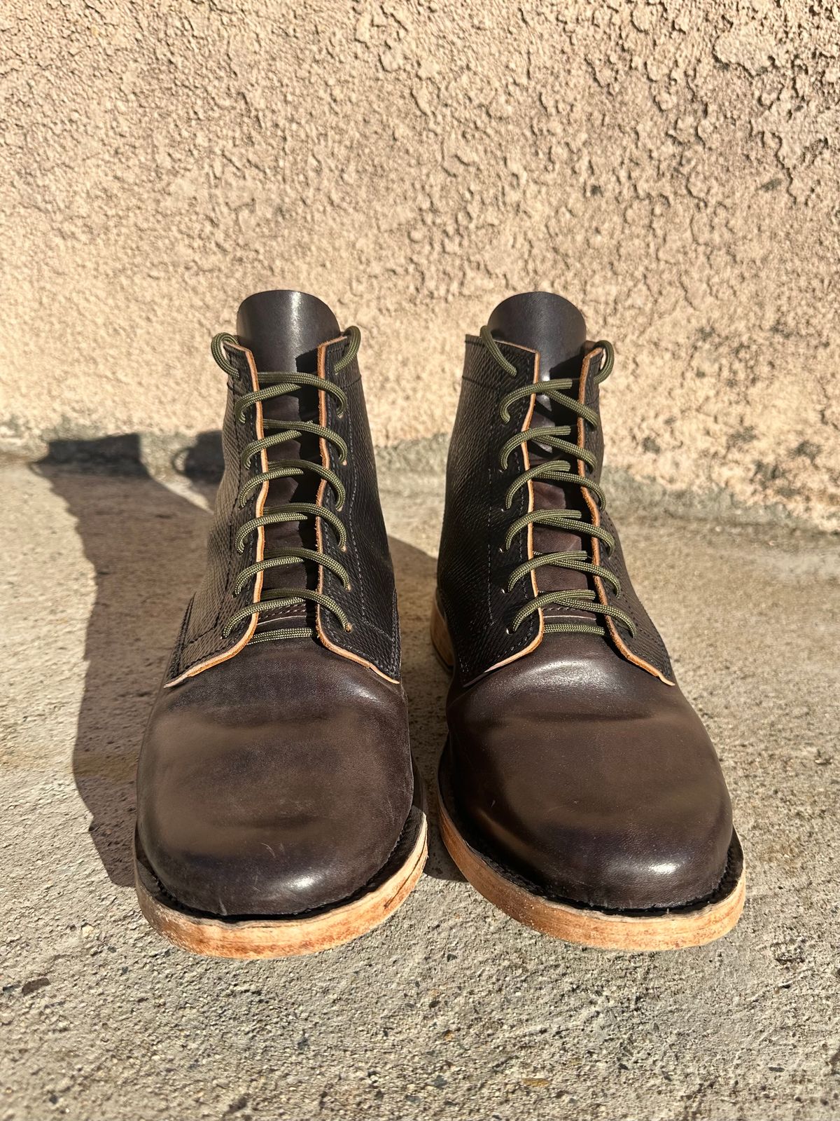 Photo by Da_Desired on December 1, 2024 of the Self-Made Service Boot in Metta Catharina Shell Cordovan.