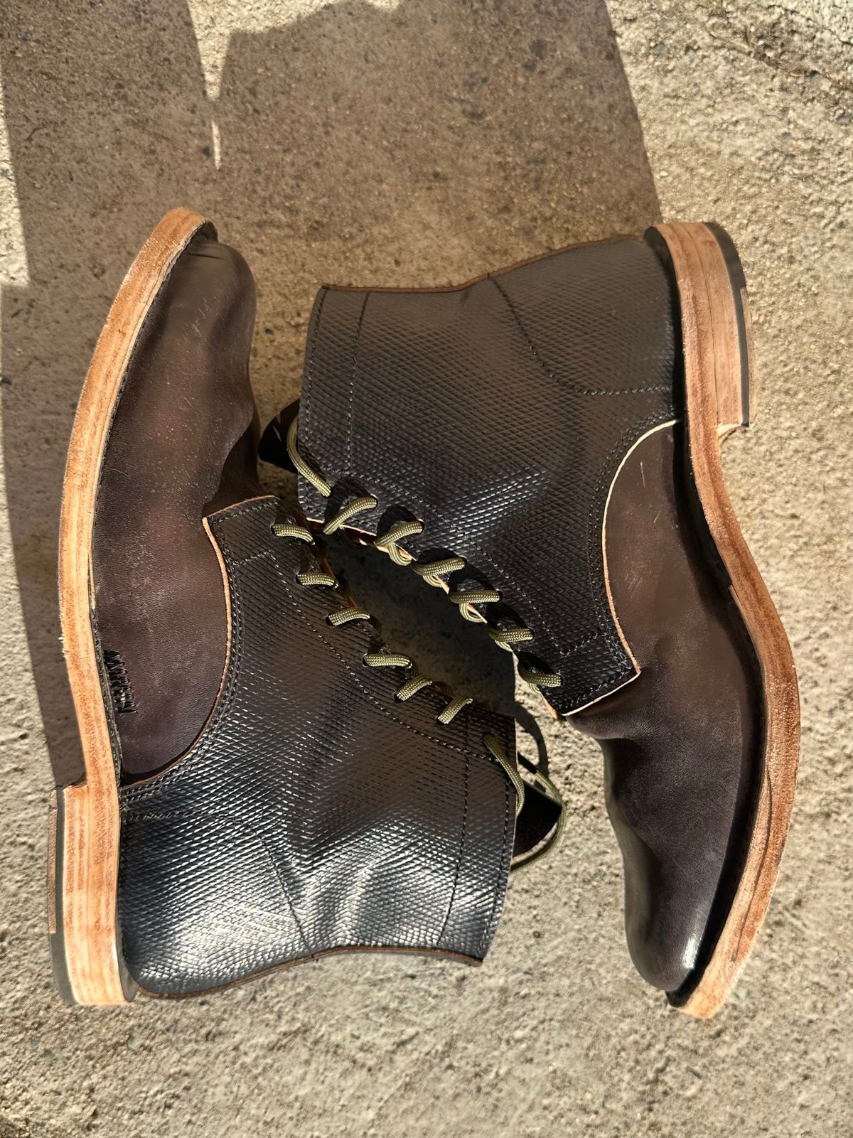 Photo by Da_Desired on December 1, 2024 of the Self-Made Service Boot in Metta Catharina Shell Cordovan.