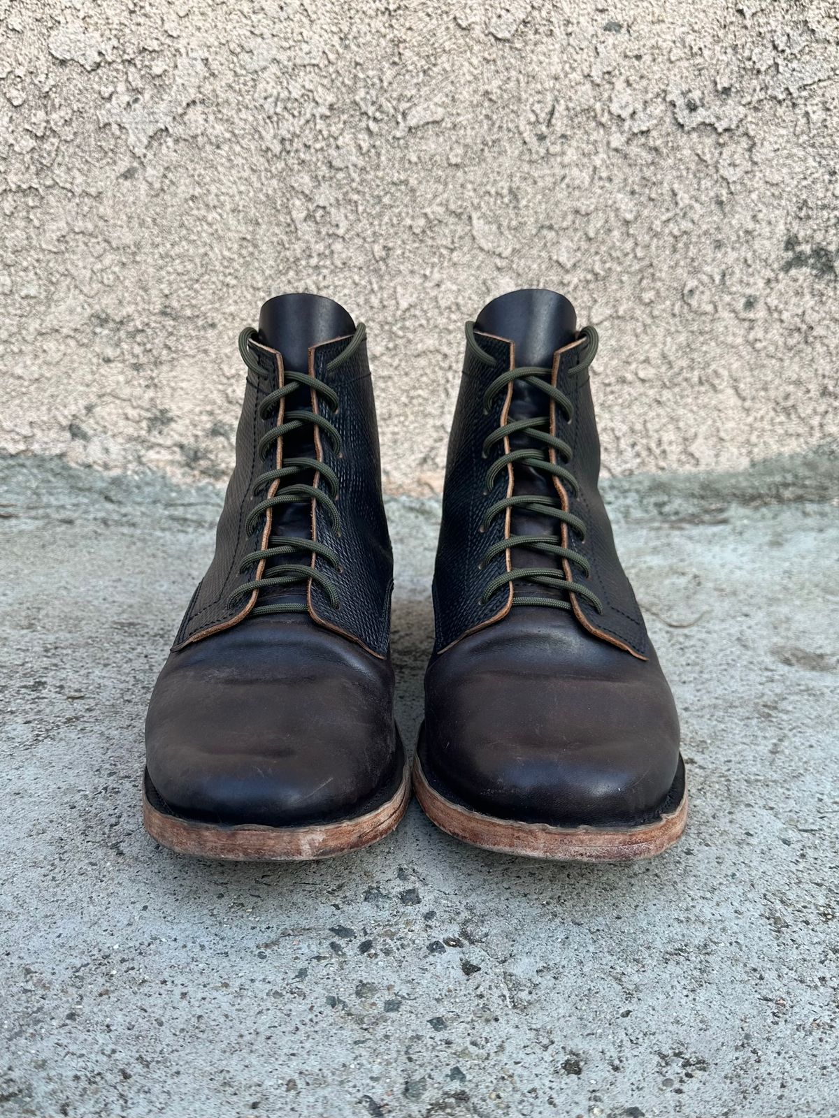 Photo by Da_Desired on February 5, 2025 of the Self-Made Service Boot in Metta Catharina Shell Cordovan.