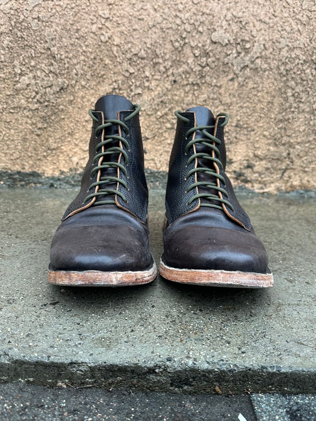 Photo by Da_Desired on March 6, 2025 of the Self-Made Service Boot in Metta Catharina Shell Cordovan.