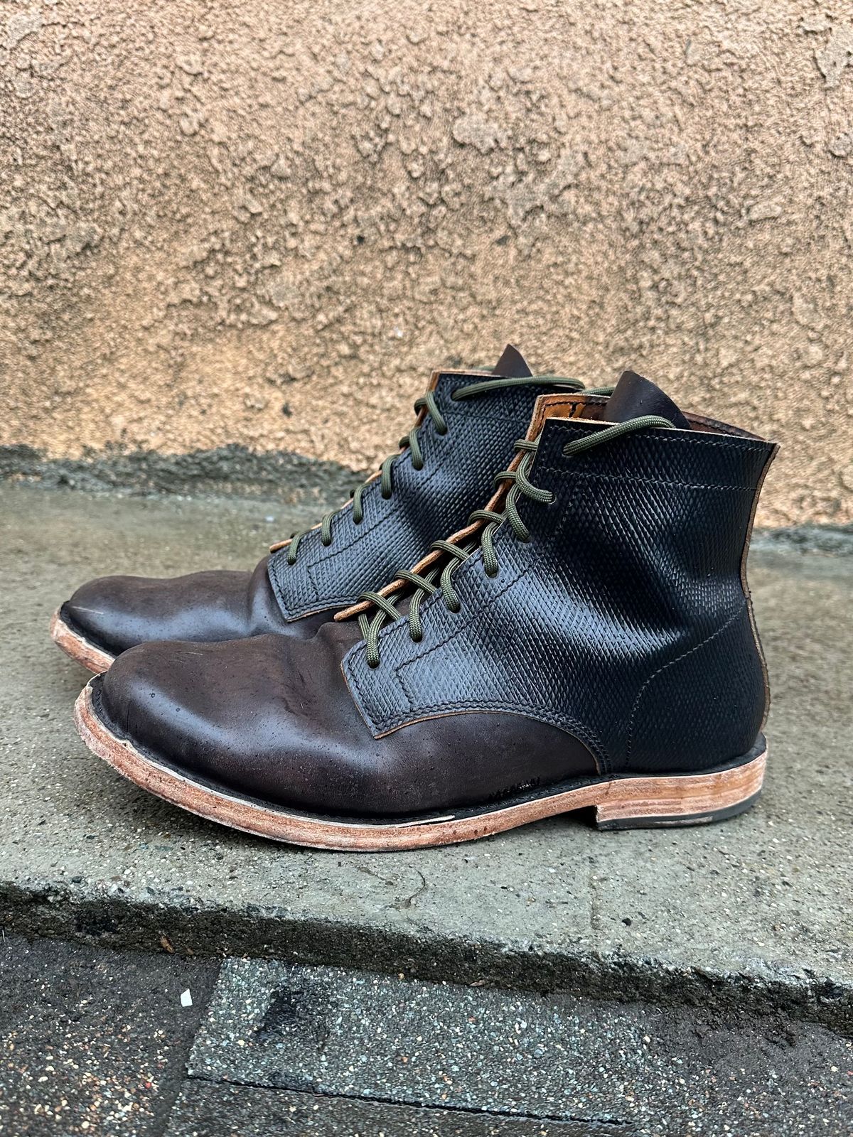 Photo by Da_Desired on March 6, 2025 of the Self-Made Service Boot in Metta Catharina Shell Cordovan.