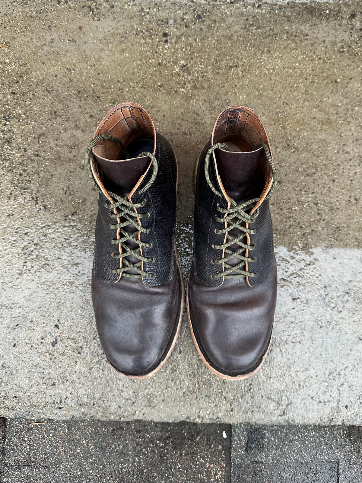 Photo by Da_Desired on March 6, 2025 of the Self-Made Service Boot in Metta Catharina Shell Cordovan.
