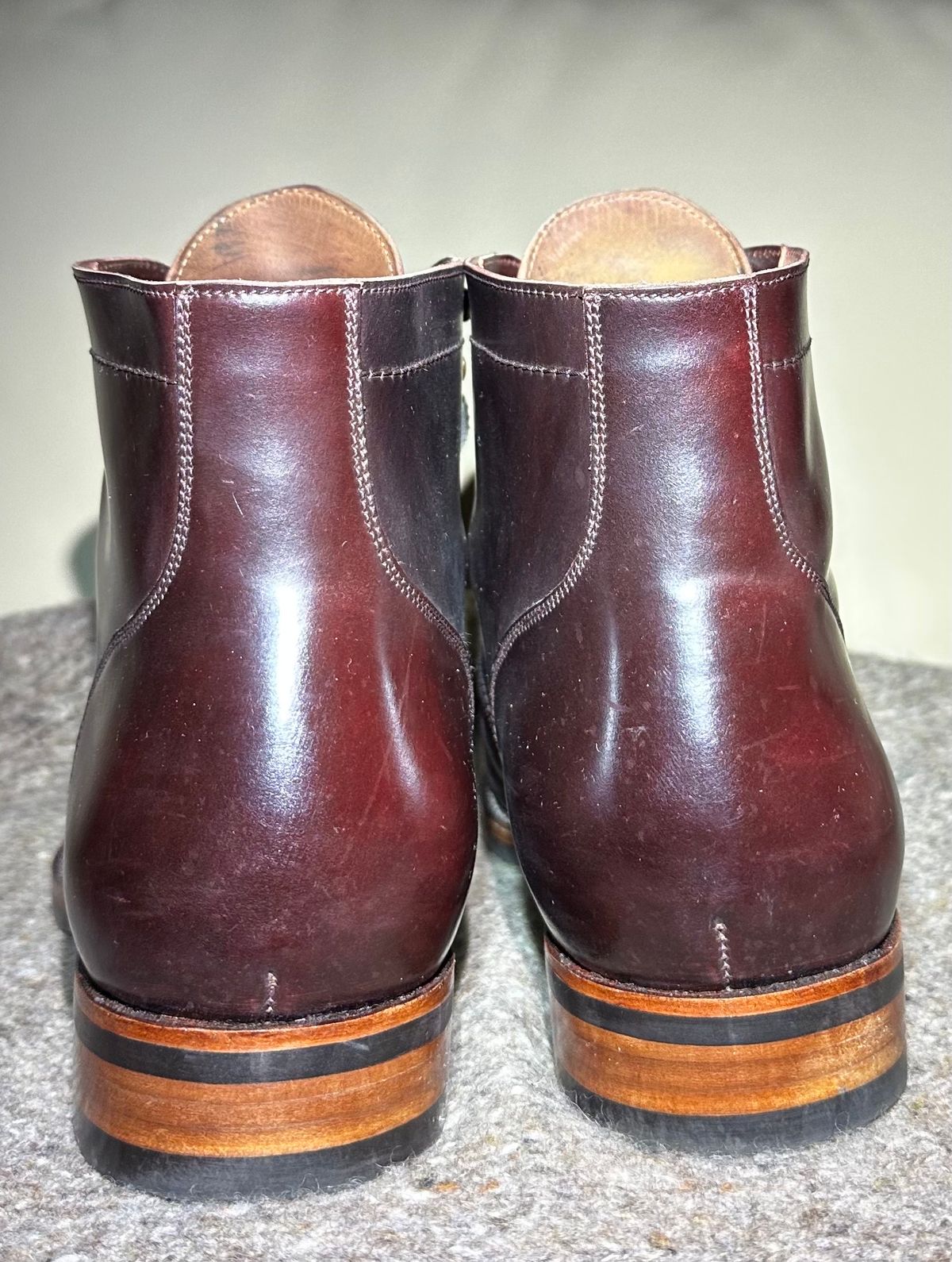 Photo by Bobhabsolute on November 5, 2023 of the Blkbrd Shoemaker Rudiger Service Boot in Horween Color 8 Shell Cordovan.