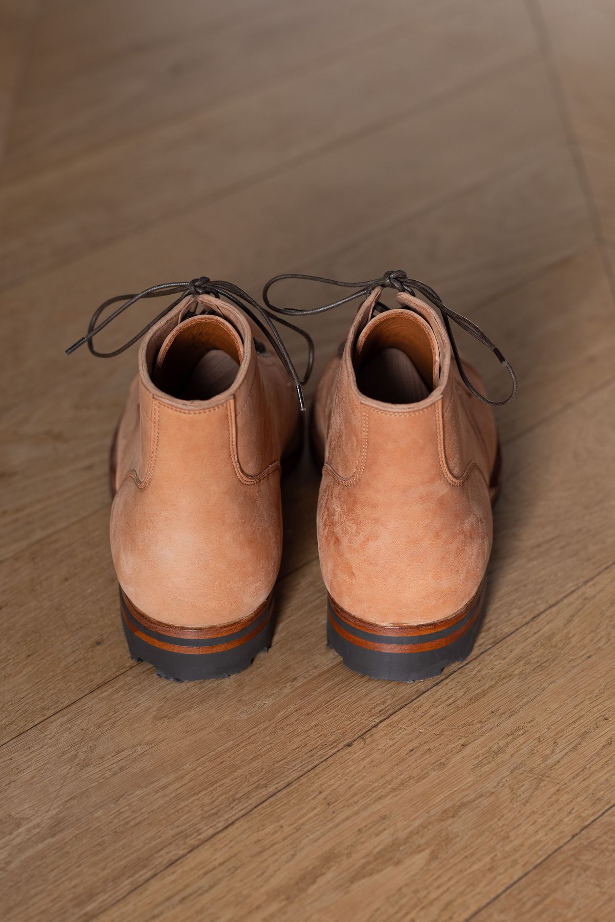 Photo by PatinaTurner on October 2, 2023 of the Viberg Service Boot BCT in Horween Natural Crust Double Cordovan.