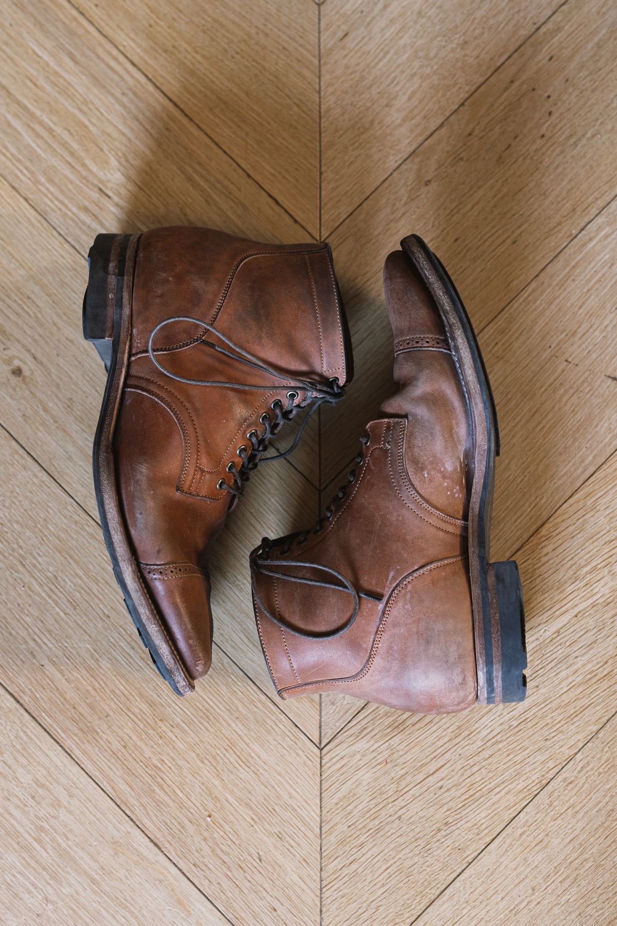 Photo by PatinaTurner on January 4, 2024 of the Viberg Service Boot BCT in Horween Natural Crust Double Cordovan.