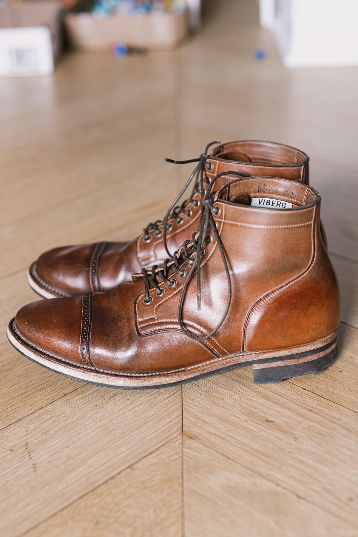 Photo by PatinaTurner on April 3, 2024 of the Viberg Service Boot BCT in Horween Natural Crust Double Cordovan.
