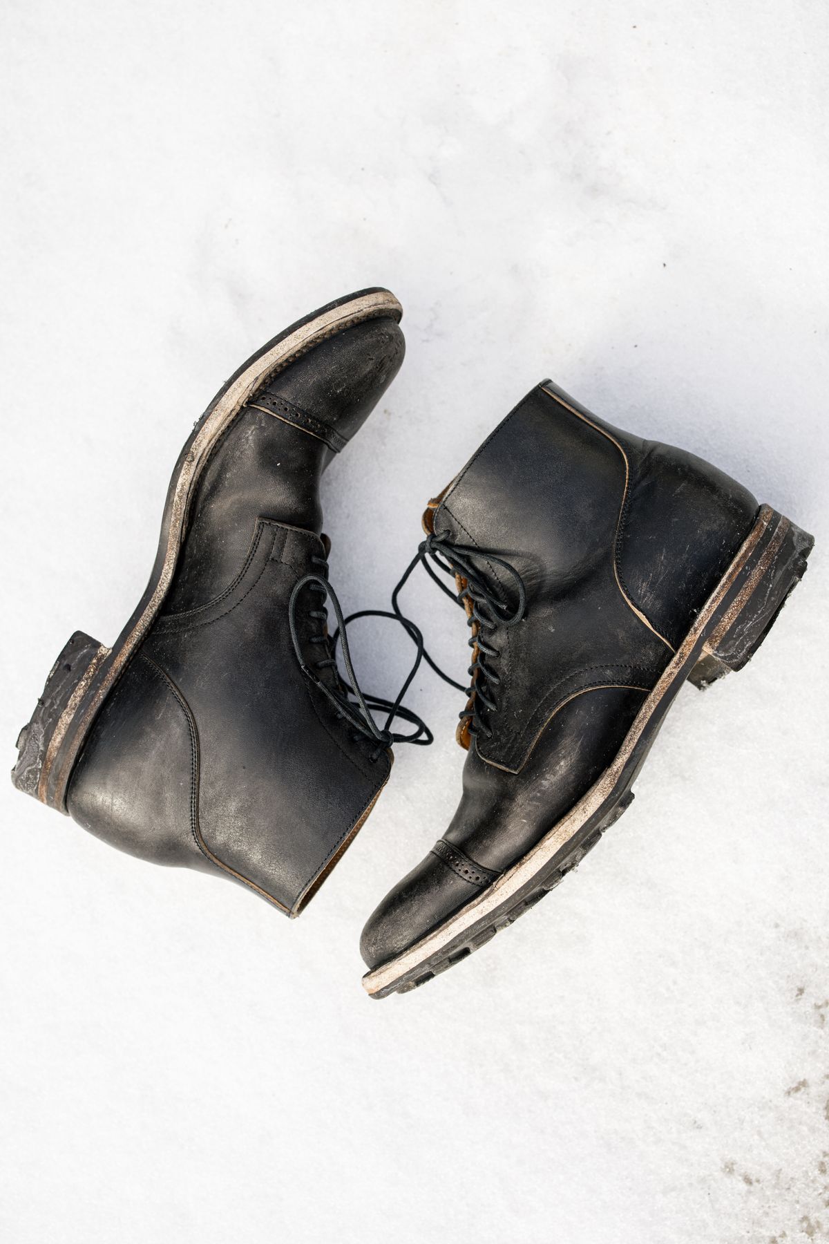 Photo by PatinaTurner on February 5, 2025 of the Viberg Service Boot BCT in Maryam Nero Horsebutt.