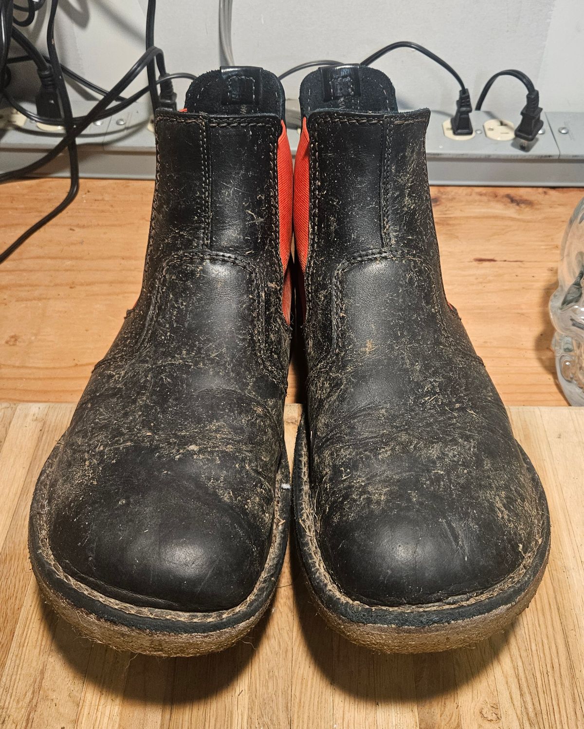 Photo by Mobius_Mustache on January 5, 2026 of the Duckfeet Roskilde in Terracare Black.