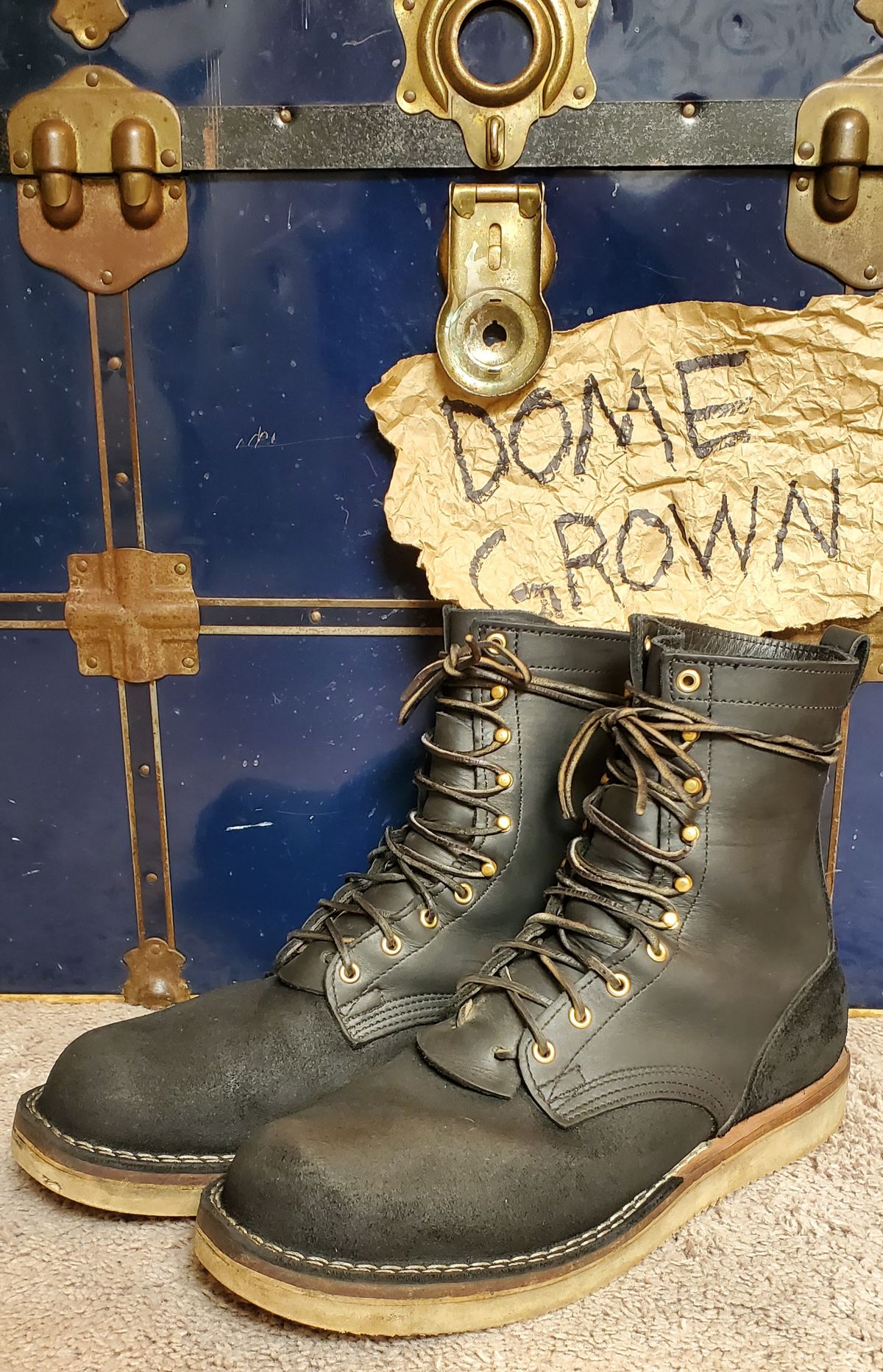 Photo by Mobius_Mustache on November 3, 2023 of the Nicks Traveler in Seidel MaxSupport Black Roughout.