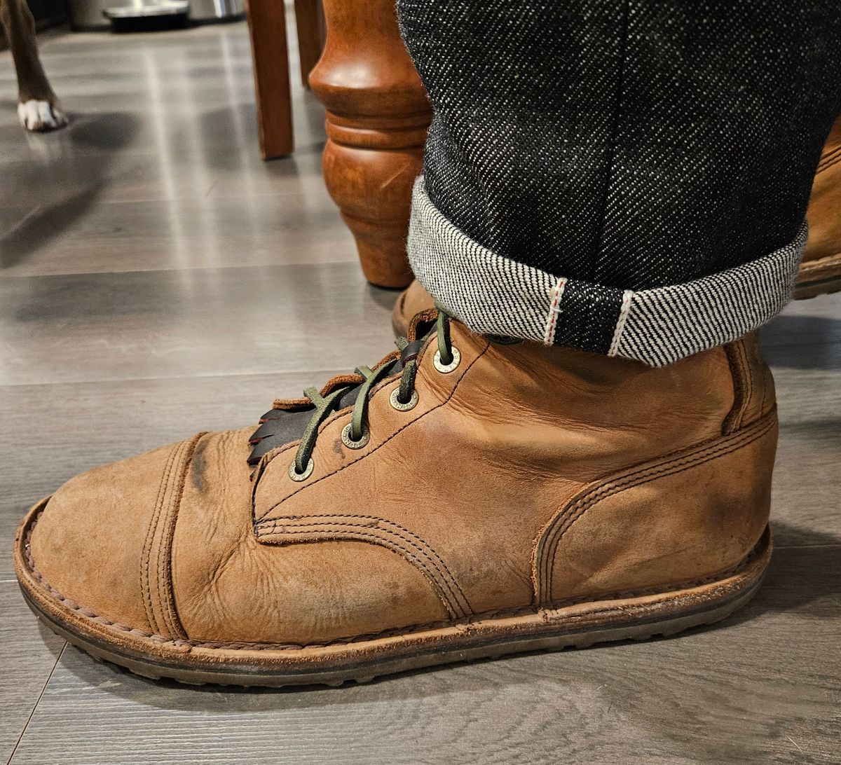 Photo by Mobius_Mustache on November 3, 2024 of the Jim Green African Ranger Barefoot Boot in Fudge Crazy Horse.