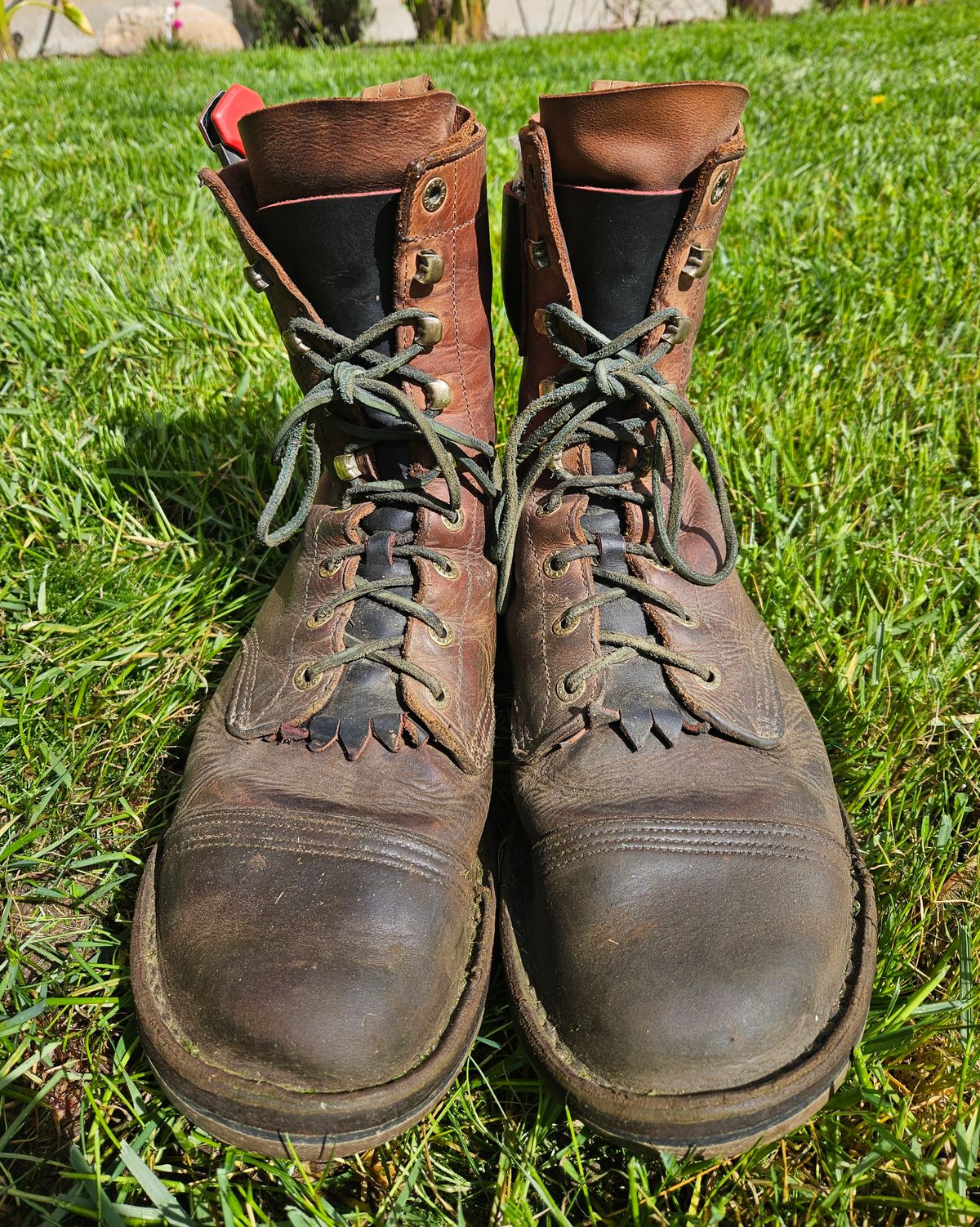 Photo by Mobius_Mustache on April 5, 2025 of the Jim Green African Ranger Barefoot Boot in Fudge Crazy Horse.