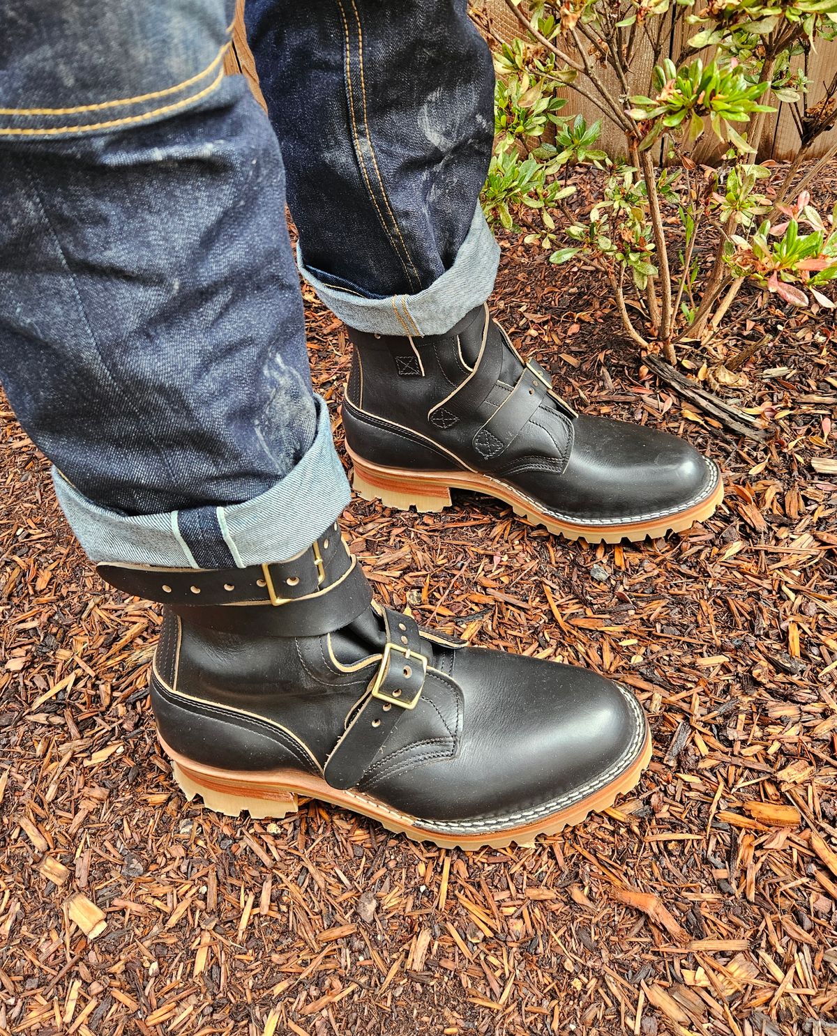 Photo by Mobius_Mustache on October 1, 2025 of the Nicks TankerPro in Horween Black Chromexcel.