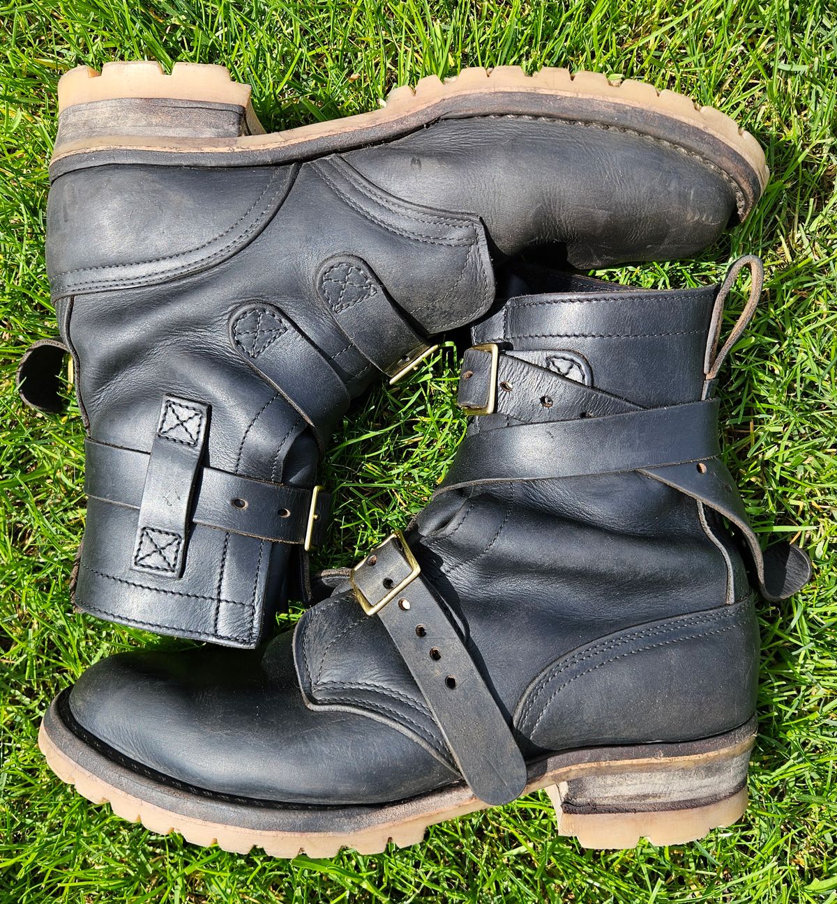 Photo by Mobius_Mustache on April 5, 2026 of the Nicks TankerPro in Horween Black Chromexcel.