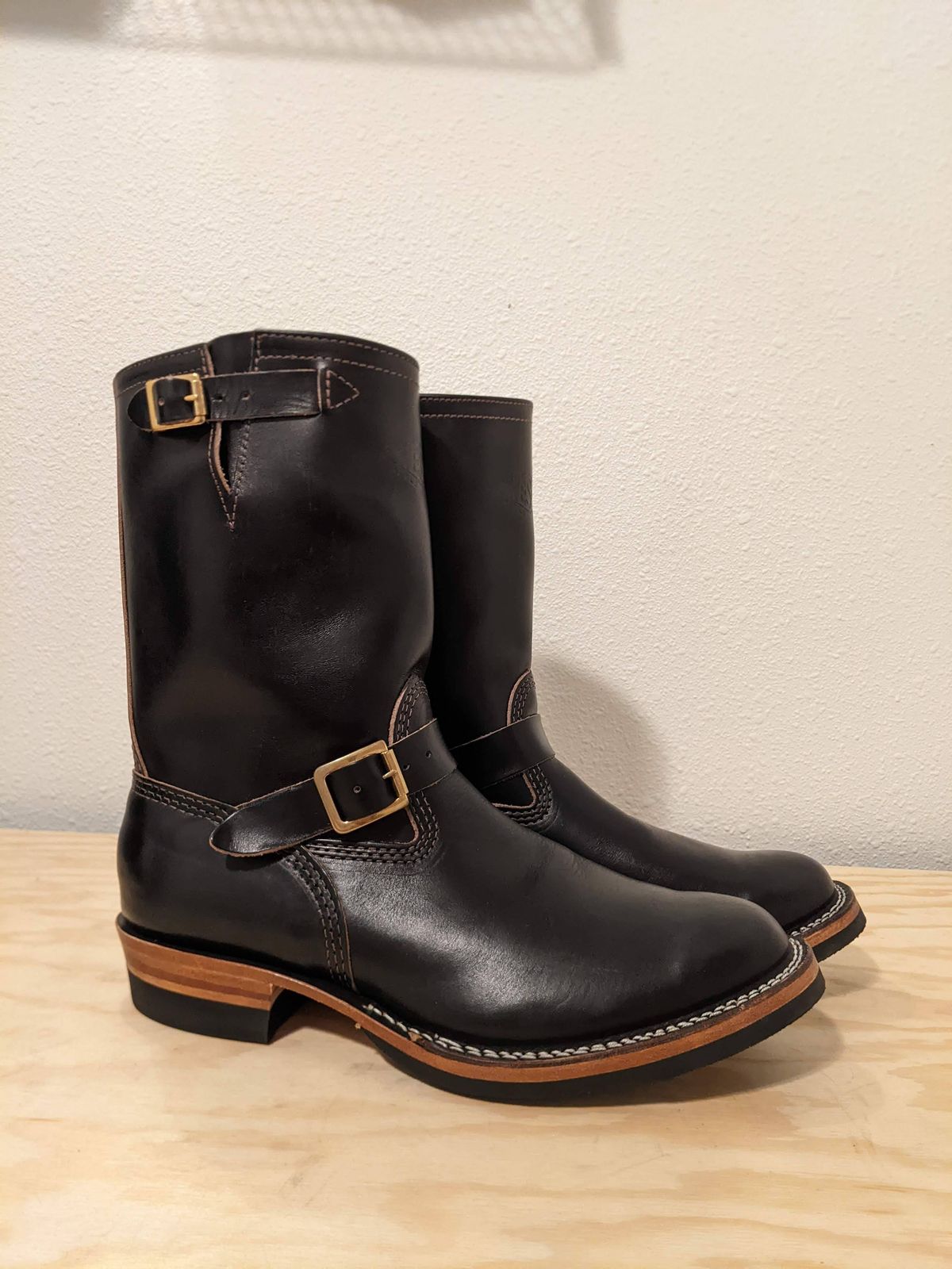 Photo by GrievanceMachinery on October 1, 2023 of the Wesco Mister Lou in Horween Black Chromexcel Horsehide.