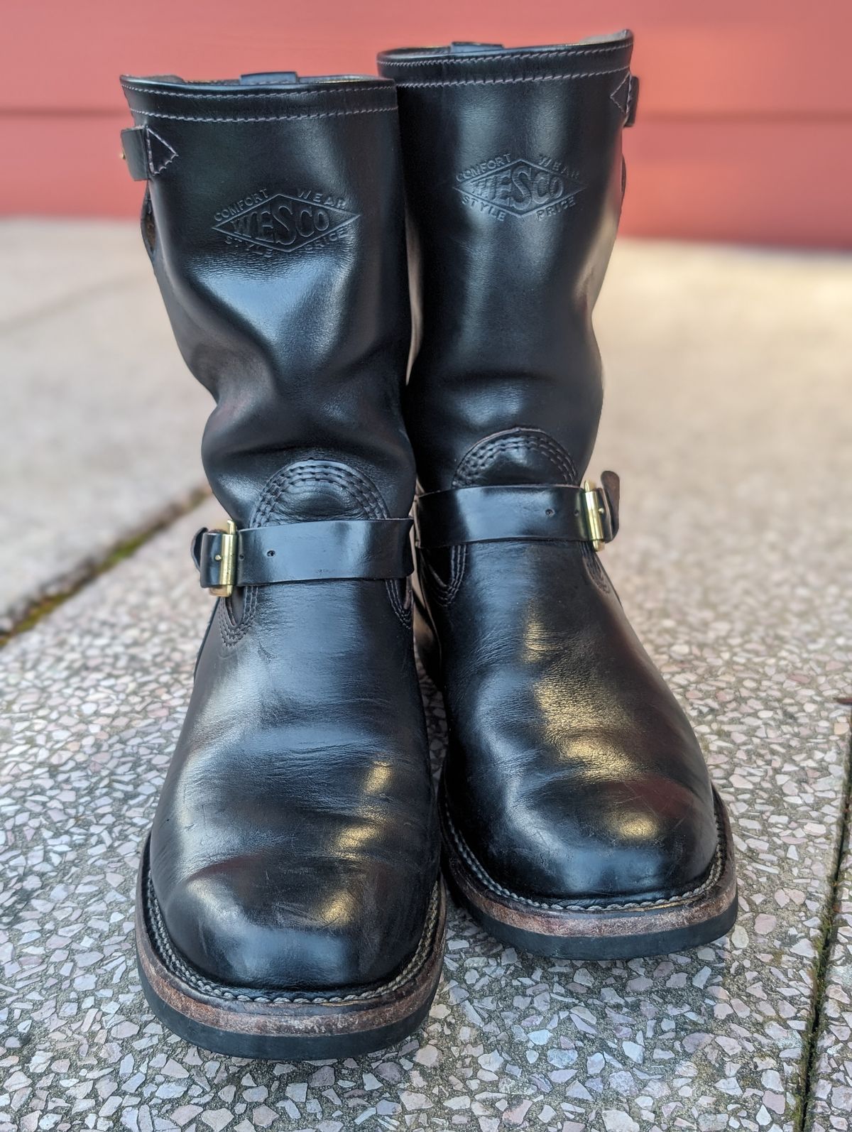 Photo by GrievanceMachinery on March 6, 2024 of the Wesco Mister Lou in Horween Black Chromexcel Horsehide.
