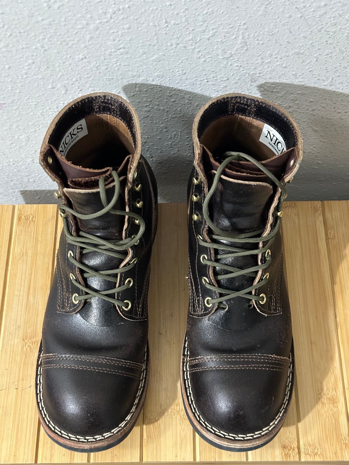Photo by killbill03 on December 5, 2023 of the Nicks Americana in Horween Brown Waxed Flesh.