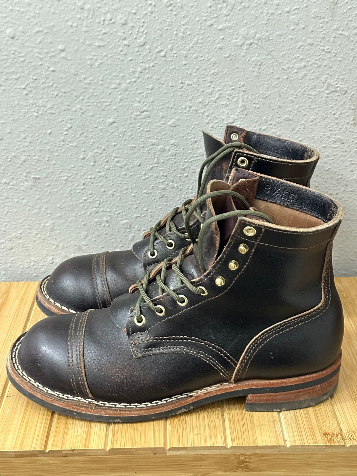 Photo by killbill03 on January 5, 2024 of the Nicks Americana in Horween Brown Waxed Flesh.