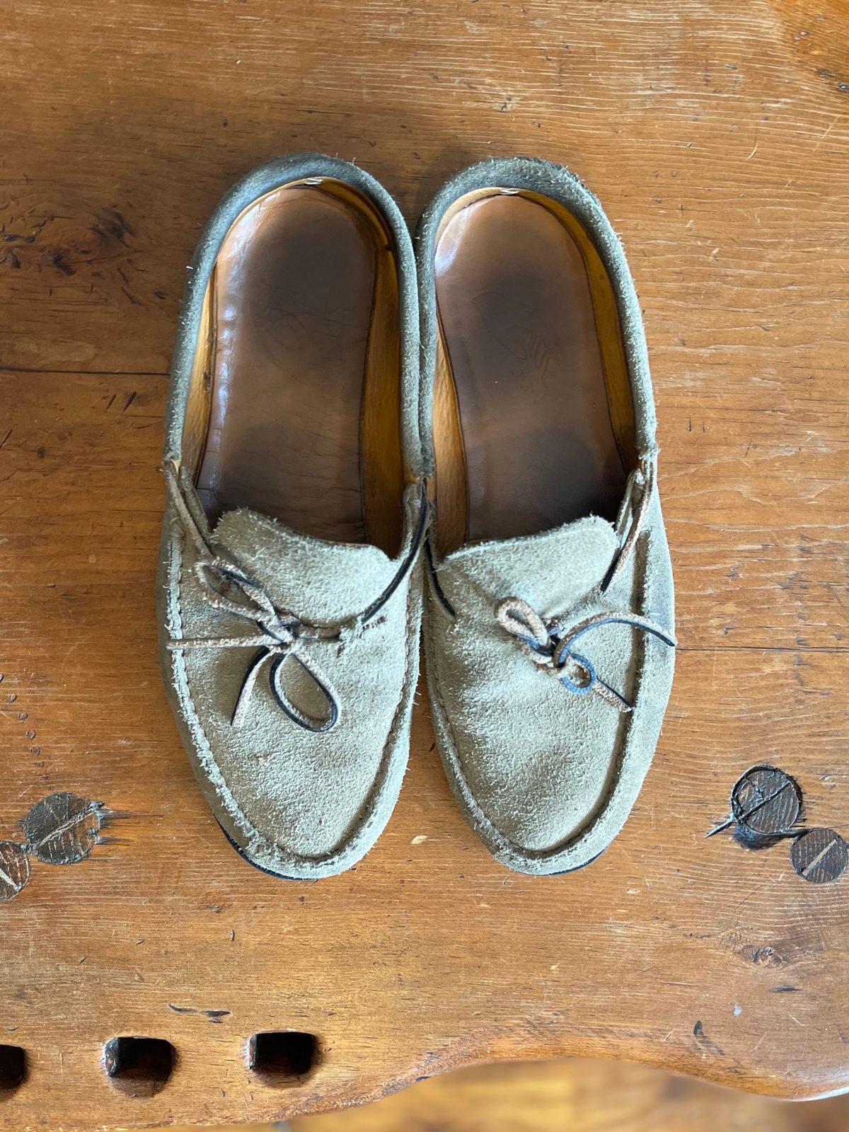 Photo by nfbootmaker on March 5, 2023 of the Easymoc Easymoc in Stone Suede.