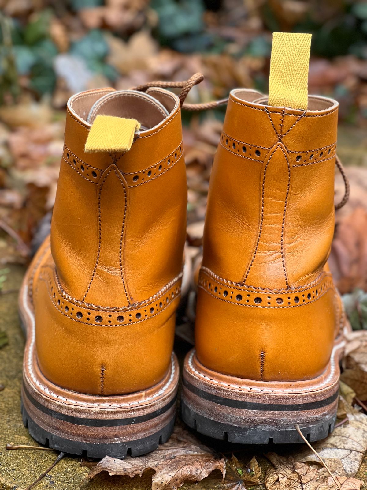 Photo by Mr_Fahrenheit451 on January 4, 2023 of the Tricker's Stow Country Boot in Acorn Antique.