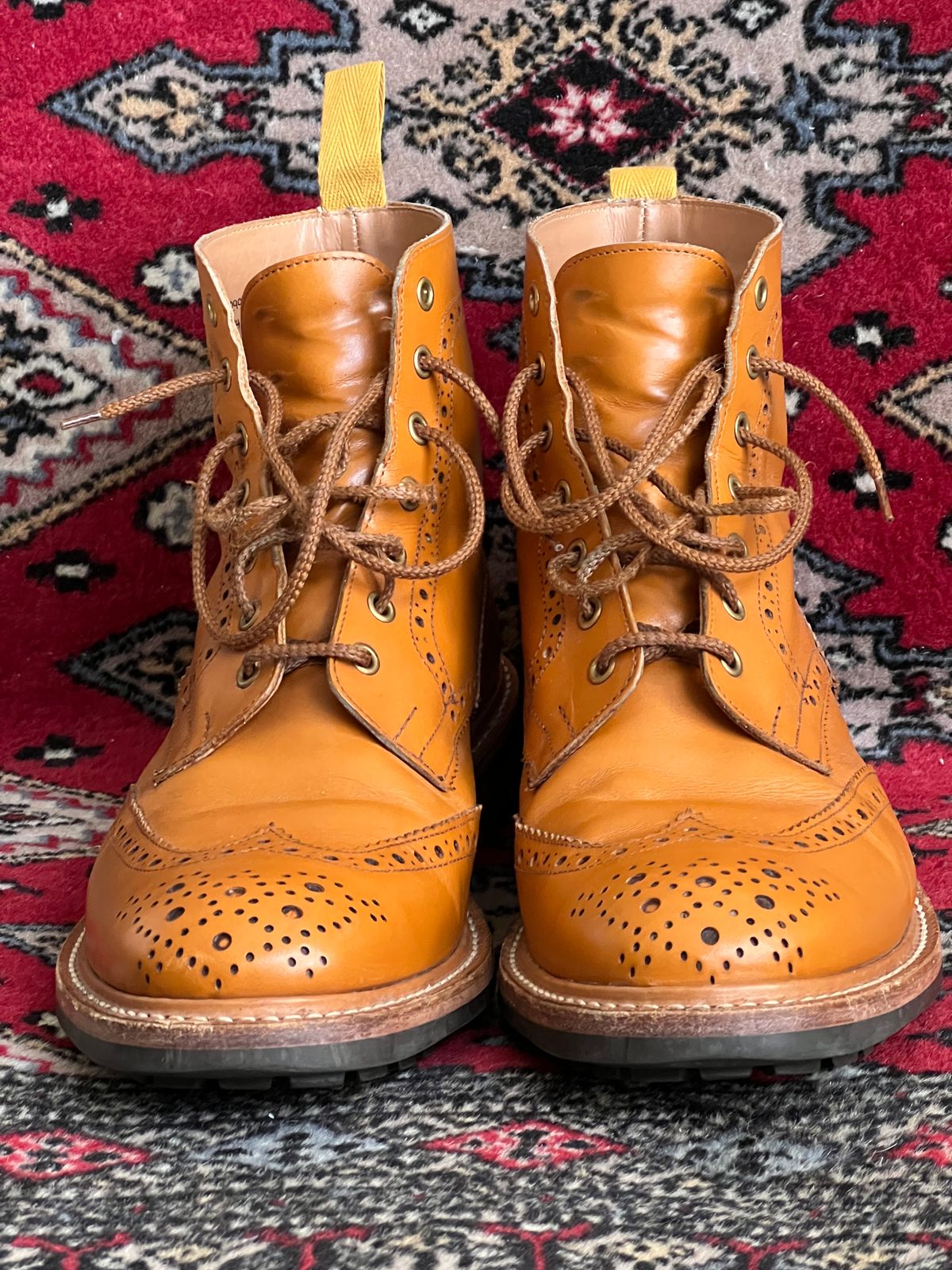 Photo by Mr_Fahrenheit451 on February 4, 2023 of the Tricker's Stow Country Boot in Acorn Antique.