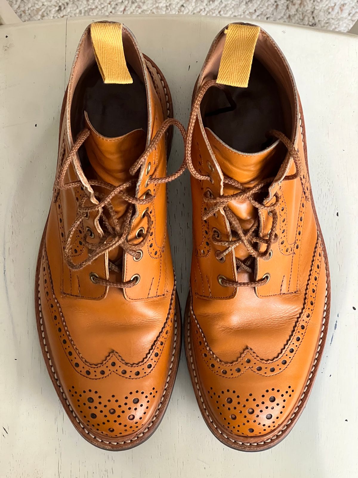 Photo by Mr_Fahrenheit451 on March 5, 2023 of the Tricker's Stow Country Boot in Acorn Antique.