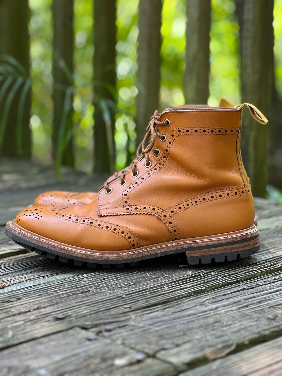 Photo by Mr_Fahrenheit451 on April 3, 2023 of the Tricker's Stow Country Boot in Acorn Antique.