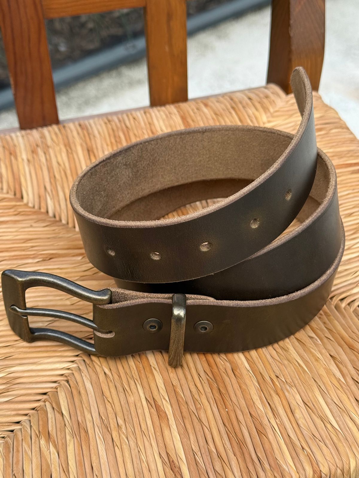 Photo by Mr_Fahrenheit451 on October 4, 2025 of the Self-Made Belt in Horween Dark Olive Chromexcel.