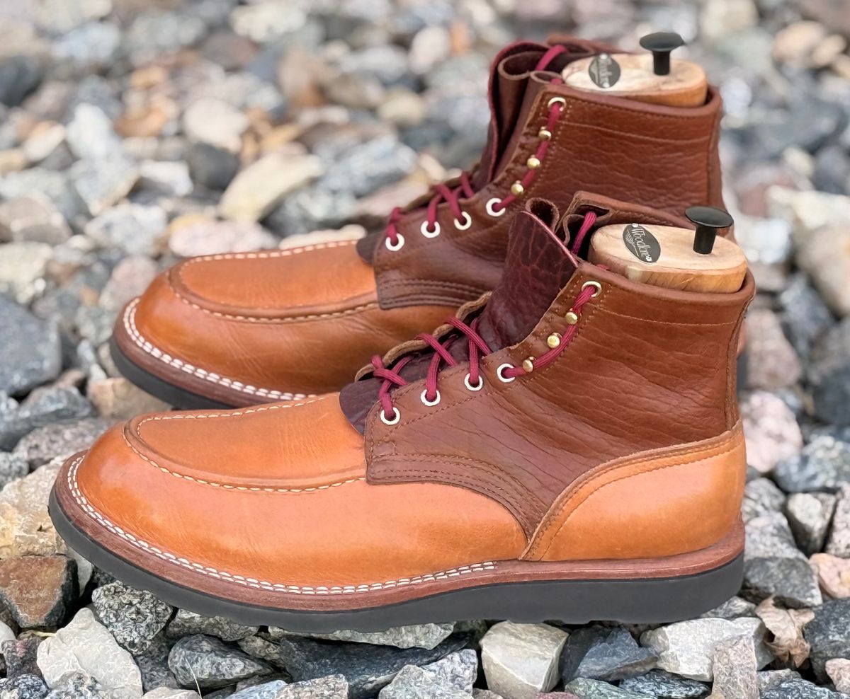 Photo by Gmetal64 on June 6, 2026 of the Nicks Moc Toe in Peanut Bison Over Nat Dub Light.
