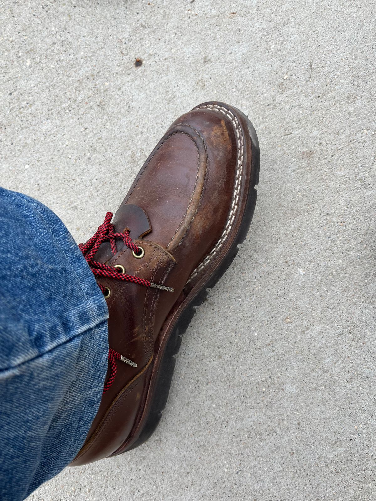 Photo by Gmetal64 on March 21, 2026 of the Nicks Aldert Strider Moc Toe in Horween Orange Predator.