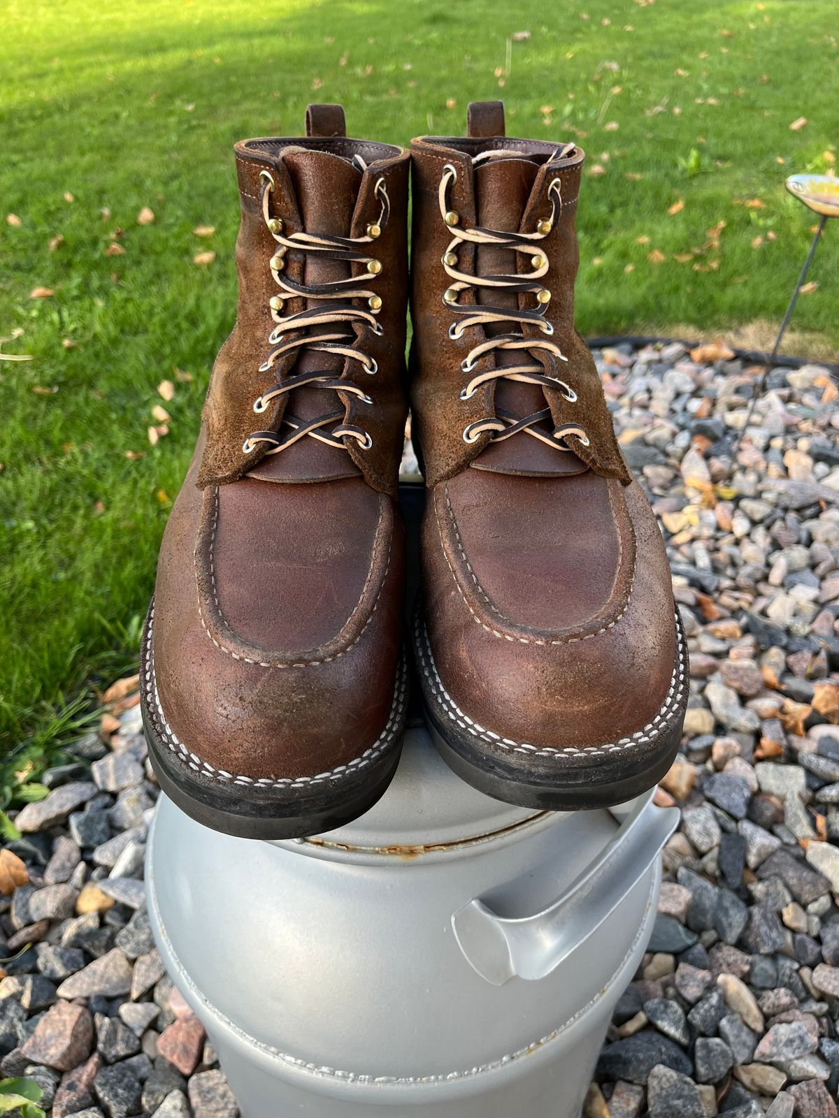 Photo by Gmetal64 on October 1, 2025 of the Nicks Moc Toe in 64 Brown Roughout Over Ember Waxed Flesh.