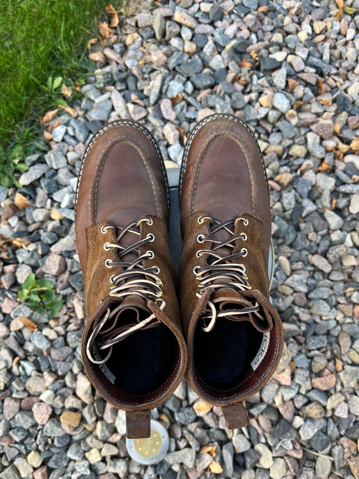 Photo by Gmetal64 on October 1, 2025 of the Nicks Moc Toe in 64 Brown Roughout Over Ember Waxed Flesh.