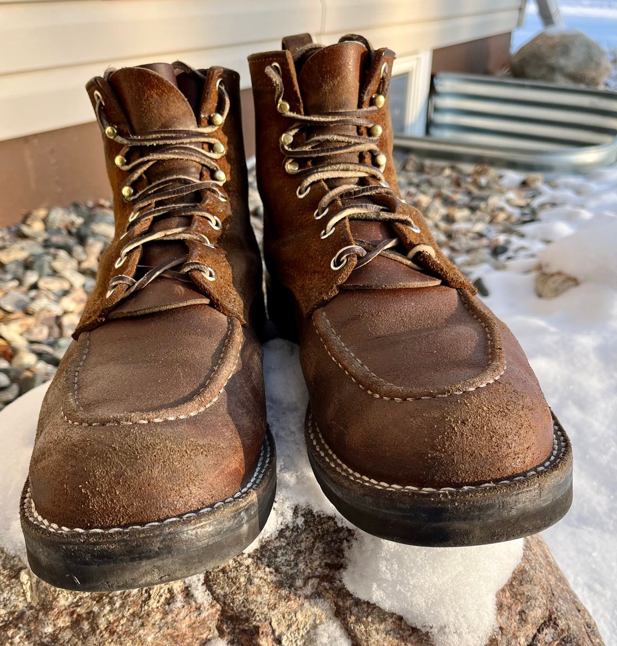 Photo by Gmetal64 on November 30, 2025 of the Nicks Moc Toe in 64 Brown Roughout Over Horween Ember Waxed Flesh.
