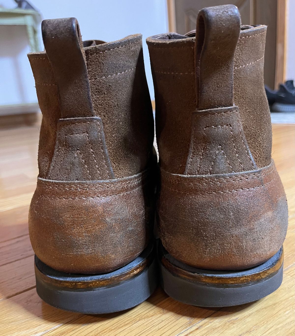 Photo by Gmetal64 on February 4, 2026 of the Nicks Moc Toe in 64 Brown Roughout Over Horween Ember Waxed Flesh.