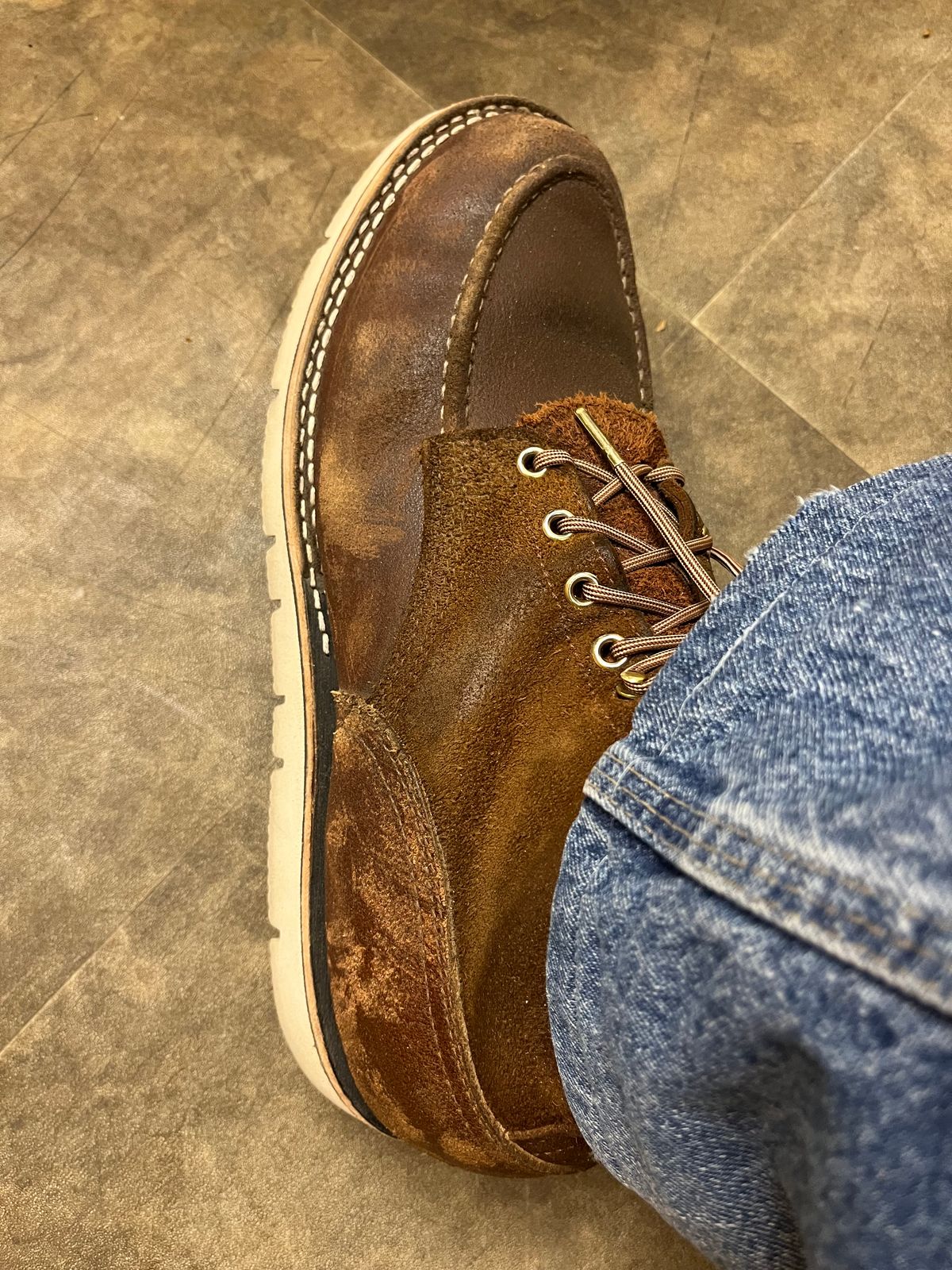 Photo by Gmetal64 on May 15, 2026 of the Nicks Moc Toe in 64 Brown Roughout Over Horween Ember Waxed Flesh.