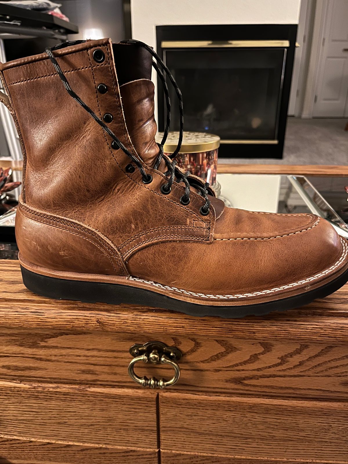 Photo by wedge64 on September 1, 2024 of the Nicks Moc Toe in Horween Natural Dublin.