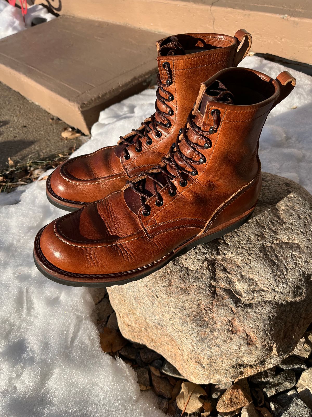 Photo by Gmetal64 on January 9, 2026 of the Nicks Moc Toe in Horween Natural Dublin.