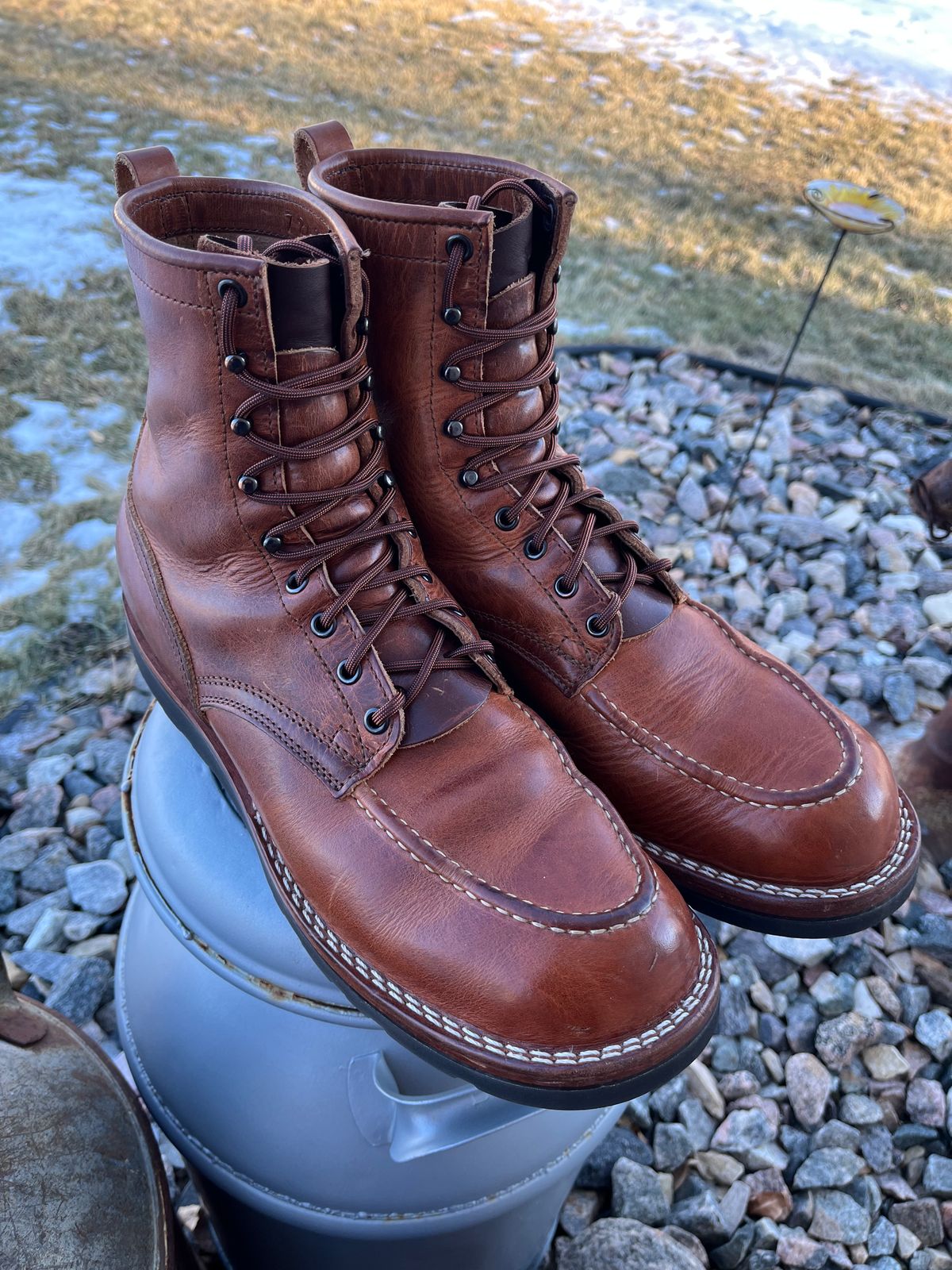 Photo by Gmetal64 on January 9, 2026 of the Nicks Moc Toe in Horween Natural Dublin.