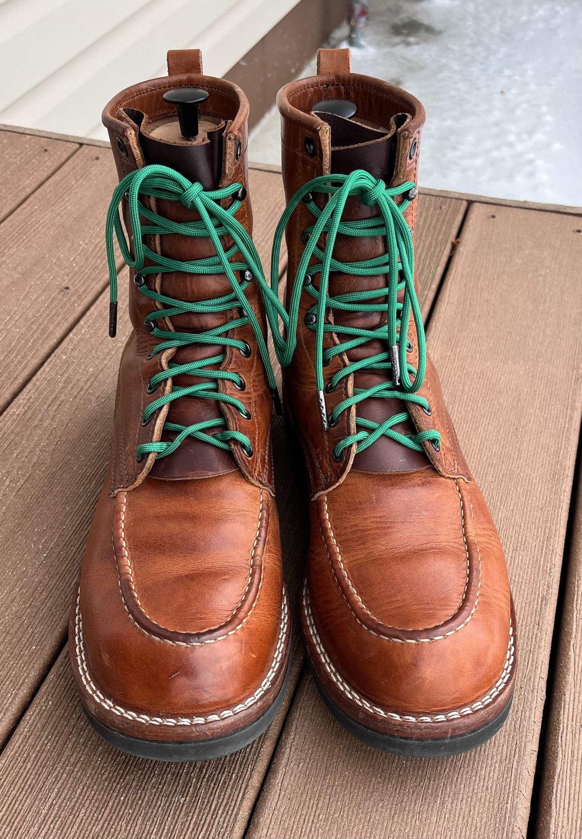 Photo by Gmetal64 on March 14, 2026 of the Nicks Moc Toe in Horween Natural Dublin.