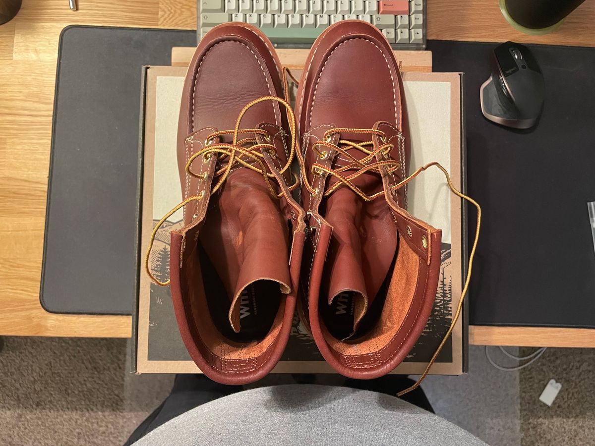 Photo by RoseAnvil_CT on November 3, 2022 of the White's Perry in Seidel Red Dog Oil Tan.