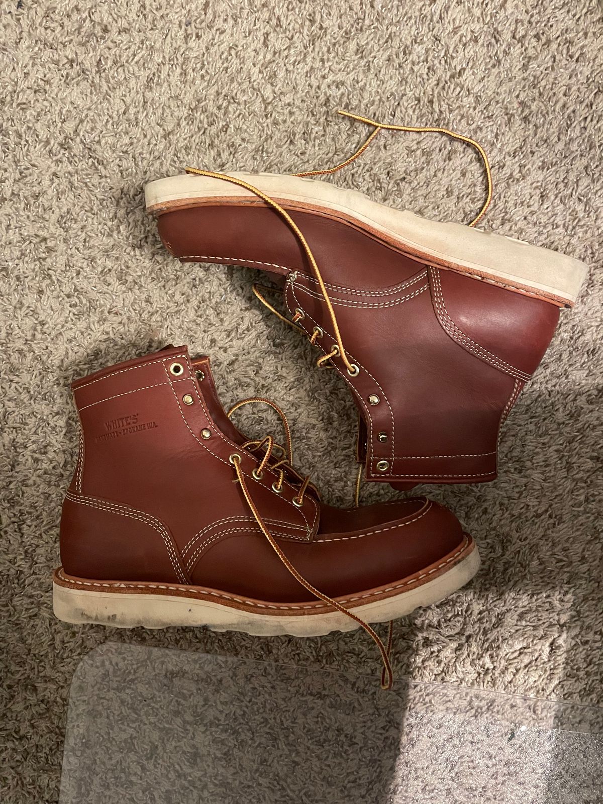 Photo by RoseAnvil_CT on April 4, 2023 of the White's Perry in Seidel Red Dog Oil Tan.