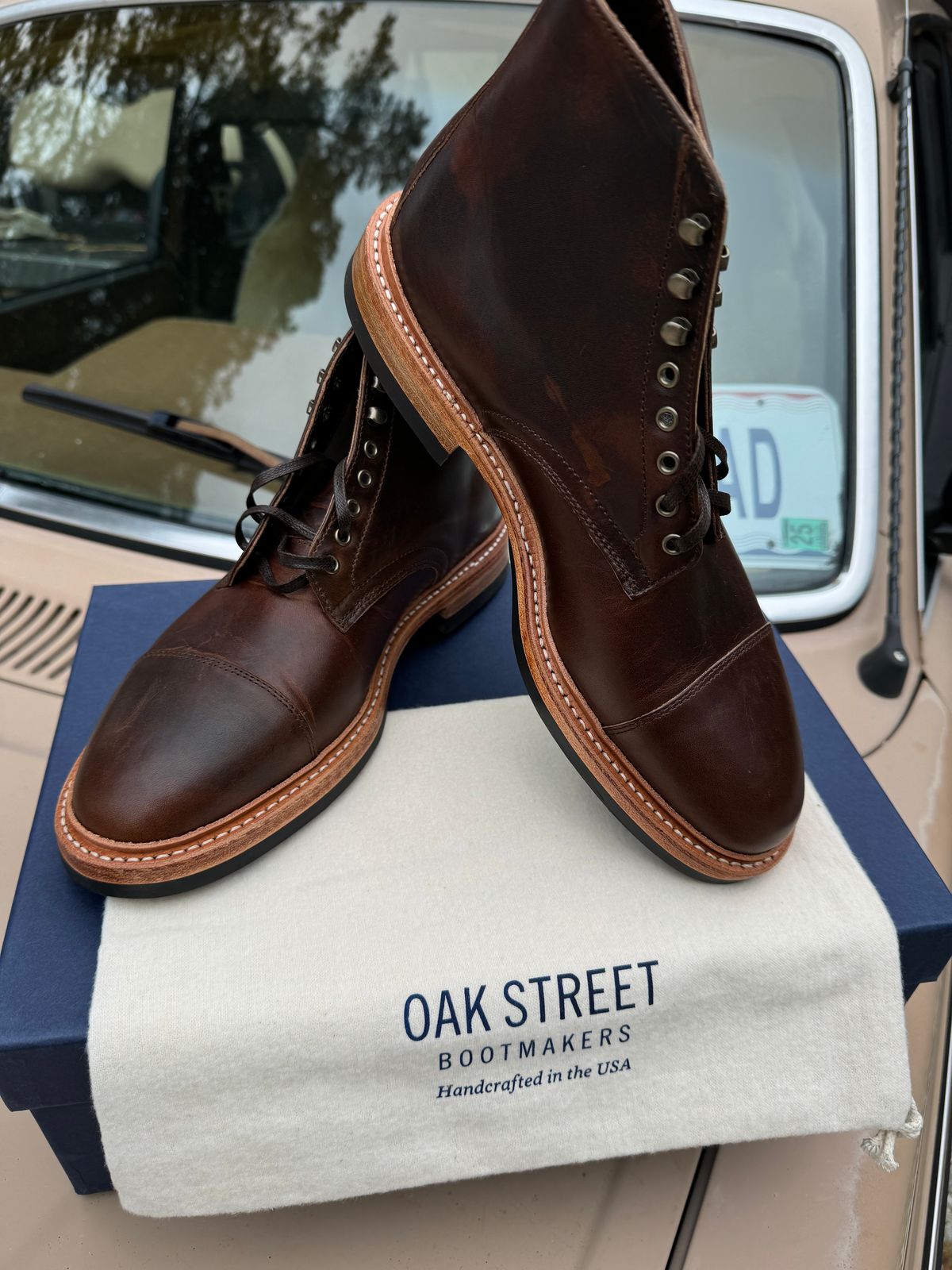 Photo by missouridenimdad on September 24, 2024 of the Oak Street Bootmakers Lakeshore Boot in Horween Brown Nut Dublin.